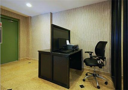 Quality Inn Jamaica Airtrain New York Dış mekan fotoğraf